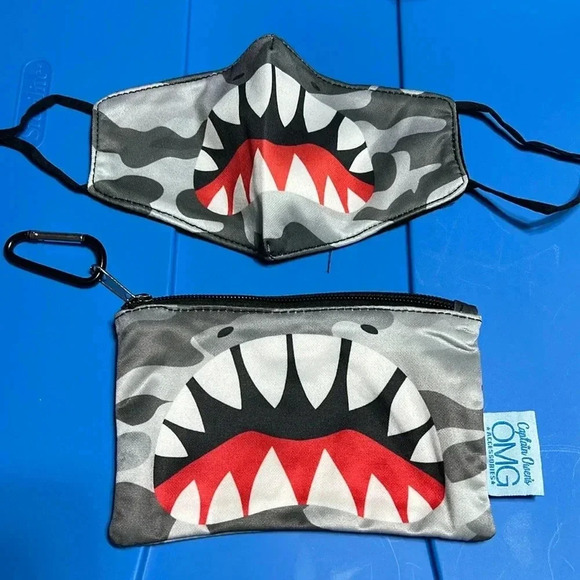 Camouflage shark monster kids face mask pouch Halloween - Picture 1 of 5